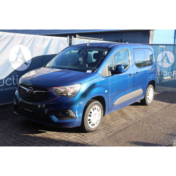 2021 أوبل COMBO-44910342