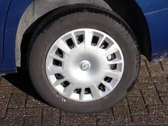 2021-opel-combo-1404546-44910346