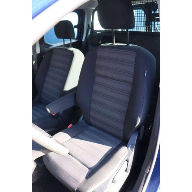 2021 أوبل COMBO-44910351