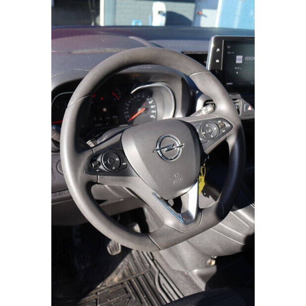 2021 أوبل COMBO-44910354