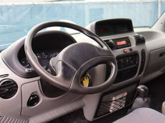 2003-renault-mascott-1404547-44910397