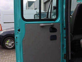 2003-renault-mascott-1404547-44910408