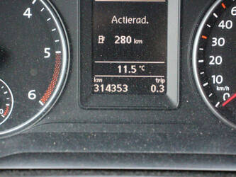 2014-volkswagen-transporter-doublecab-1404549-44910512