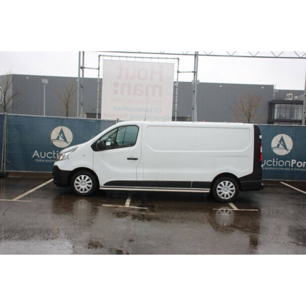 2018 Renault Trafic-44910514
