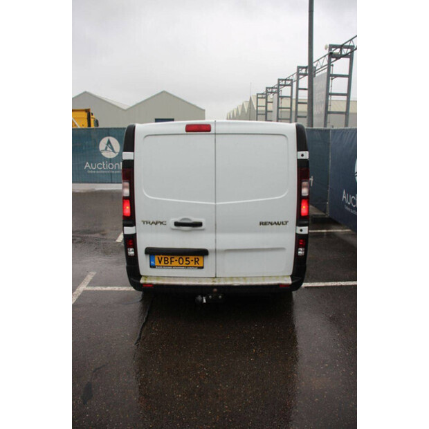 2018 Renault Trafic-44910516