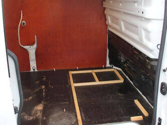 2018-renault-trafic-1404550-44910539