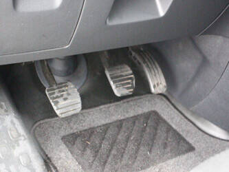 2018-renault-trafic-1404550-44910549