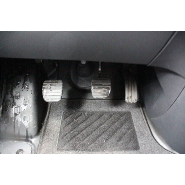 2018 Renault Trafic-44910554