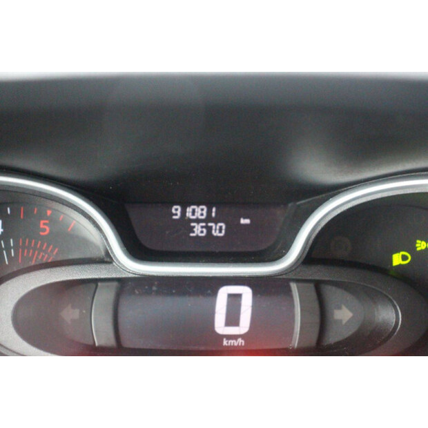 2018 Renault Trafic-44910560