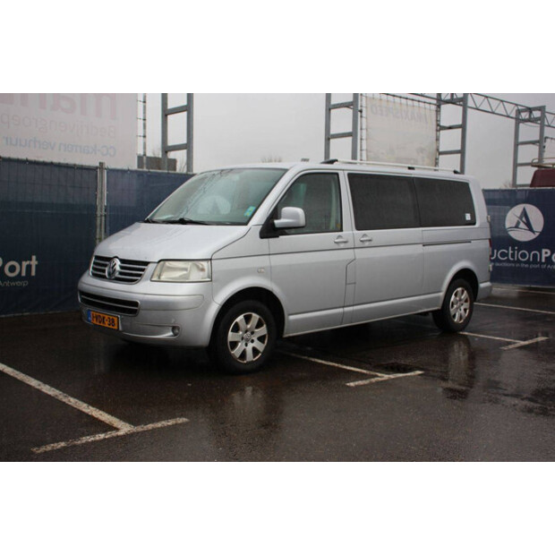 2009 Volkswagen Transporter-44910569
