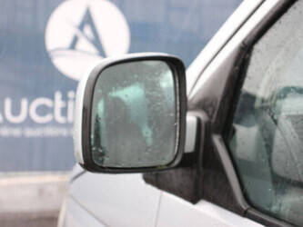 2009-volkswagen-transporter-1404551-44910574