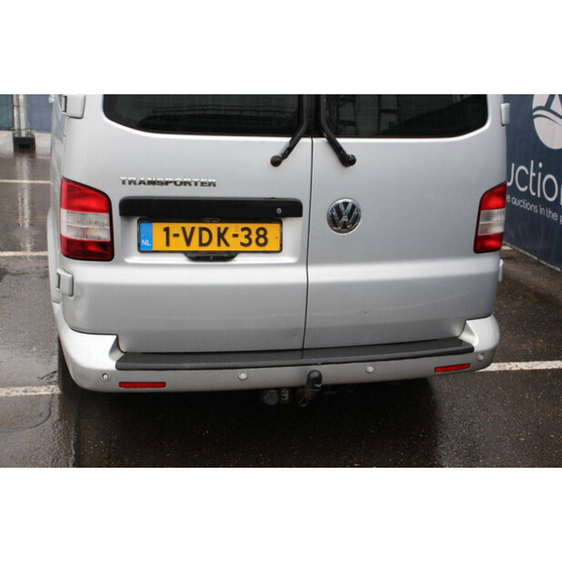 2009 Volkswagen Transporter-44910575