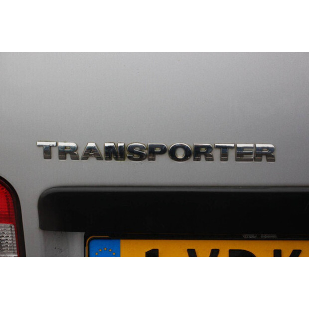 2009 Volkswagen Transporter-44910577