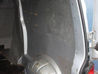 2009-volkswagen-transporter-1404551-44910591