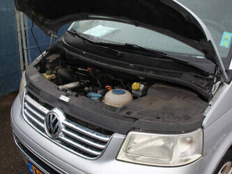 2009-volkswagen-transporter-1404551-44910592