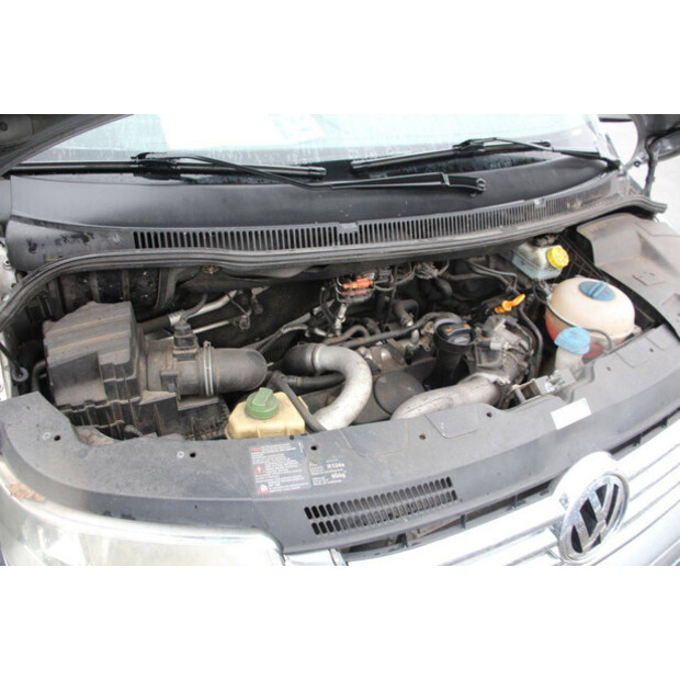 2009 Volkswagen Transporter-44910594