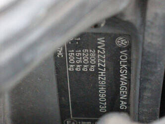 2009-volkswagen-transporter-1404551-44910596