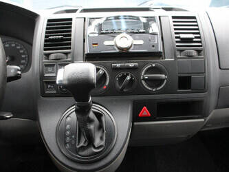 2009-volkswagen-transporter-1404551-44910600