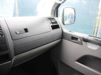 2009-volkswagen-transporter-1404551-44910602