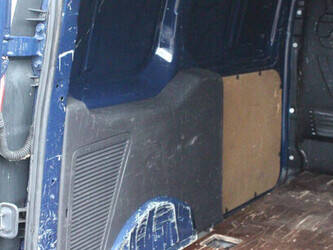 2015-ford-transit-connect-1404555-44910755