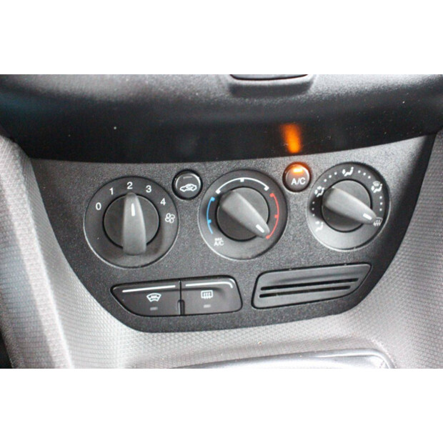 2015 فورد Transit Connect-44910780