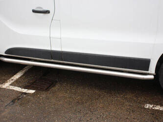 2017-renault-trafic-1404556-44910796