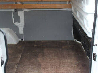 2017-renault-trafic-1404556-44910806