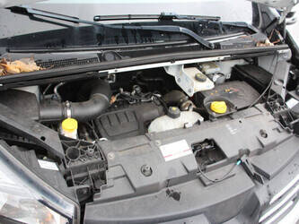 2017-renault-trafic-1404556-44910813