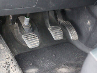 2017-renault-trafic-1404556-44910819