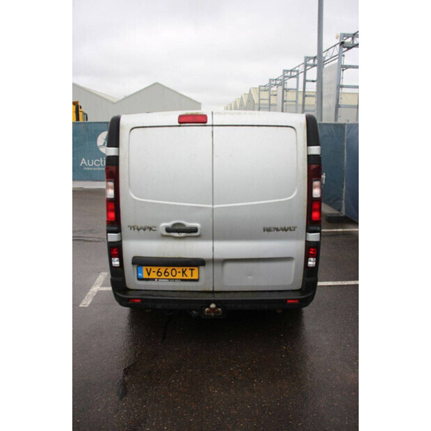 2018 Renault Trafic-44910830