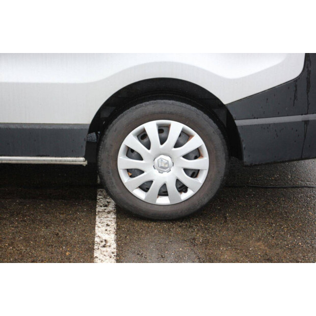 2018 Renault Trafic-44910839