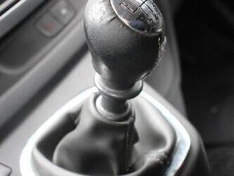 2016-renault-trafic-1404559-44910965