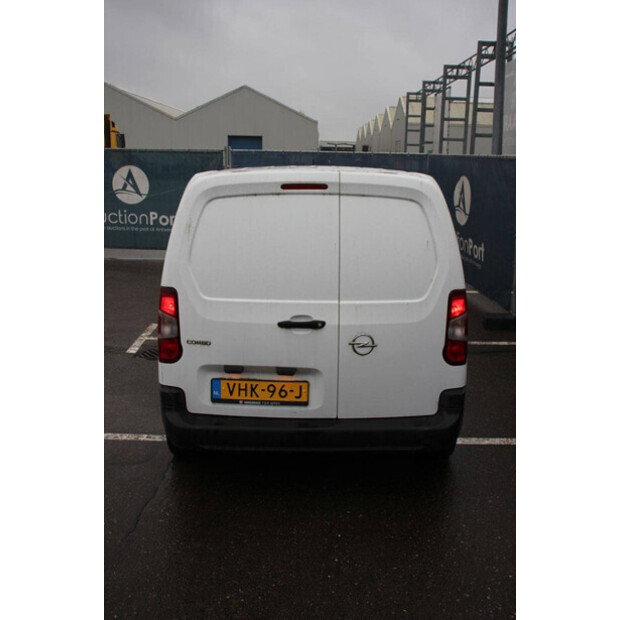 2020 أوبل COMBO-44910969