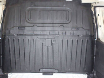 2020-opel-combo-1404560-44910985