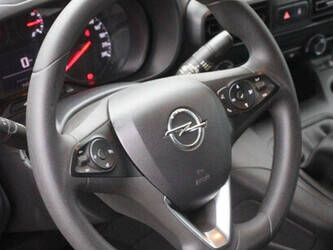 2020-opel-combo-1404560-44910998