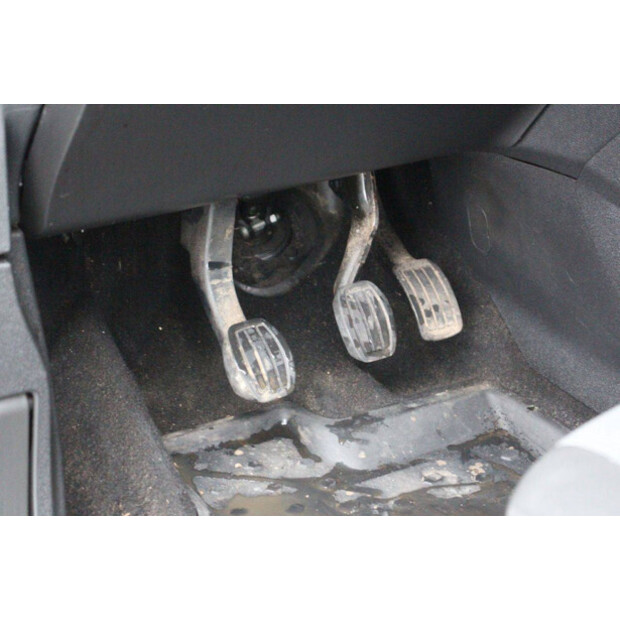 2020 أوبل COMBO-44910999