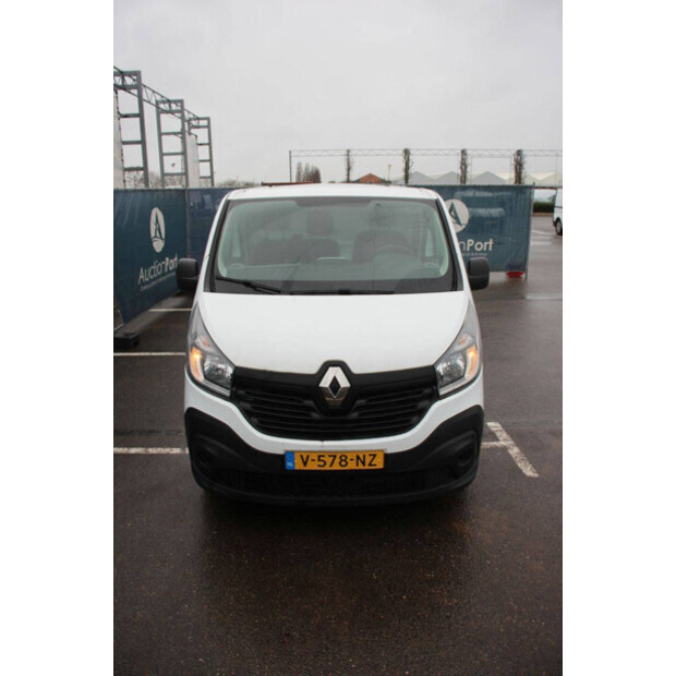 2018 Renault Trafic-44911013