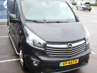 2015-opel-vivaro-1404562-44911056