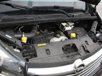 2015-opel-vivaro-1404562-44911080