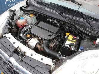 2013-opel-combo-1404563-44911124