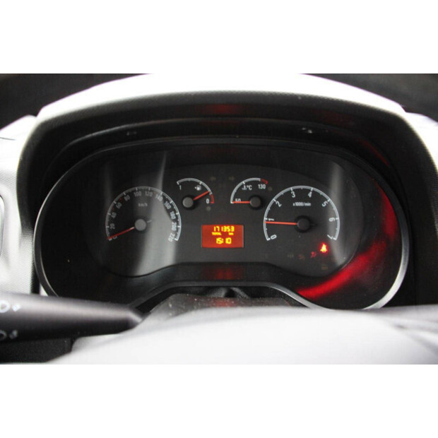 2013 أوبل COMBO-44911135