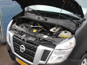 2017-nissan-nv400-1404565-44911211