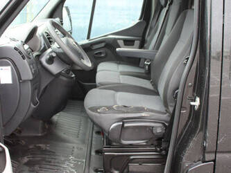 2017-nissan-nv400-1404565-44911215