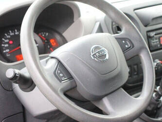 2017-nissan-nv400-1404565-44911218