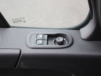 2017-nissan-nv400-1404565-44911222