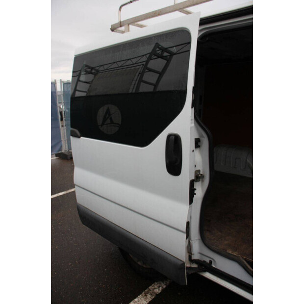 2011 Opel Vivaro 2.5 CDTI-44911254