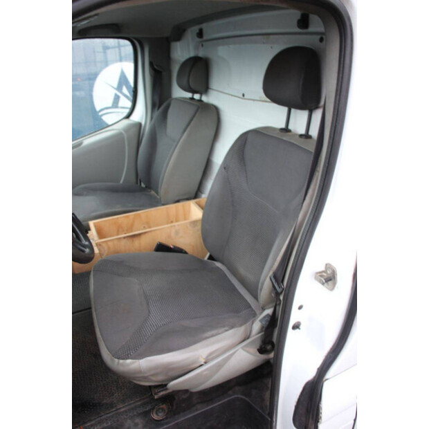2011 Opel Vivaro 2.5 CDTI-44911266