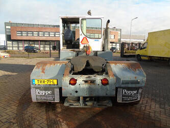 2003-mol-yt200-1404577-44911579