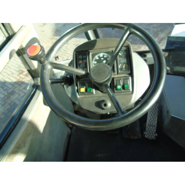 2003 MOL YT200-44911584