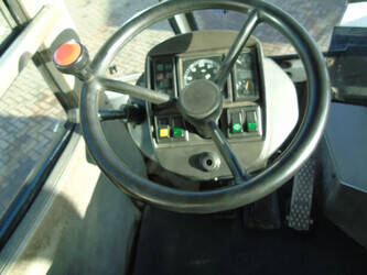 2003-mol-yt200-1404577-44911584